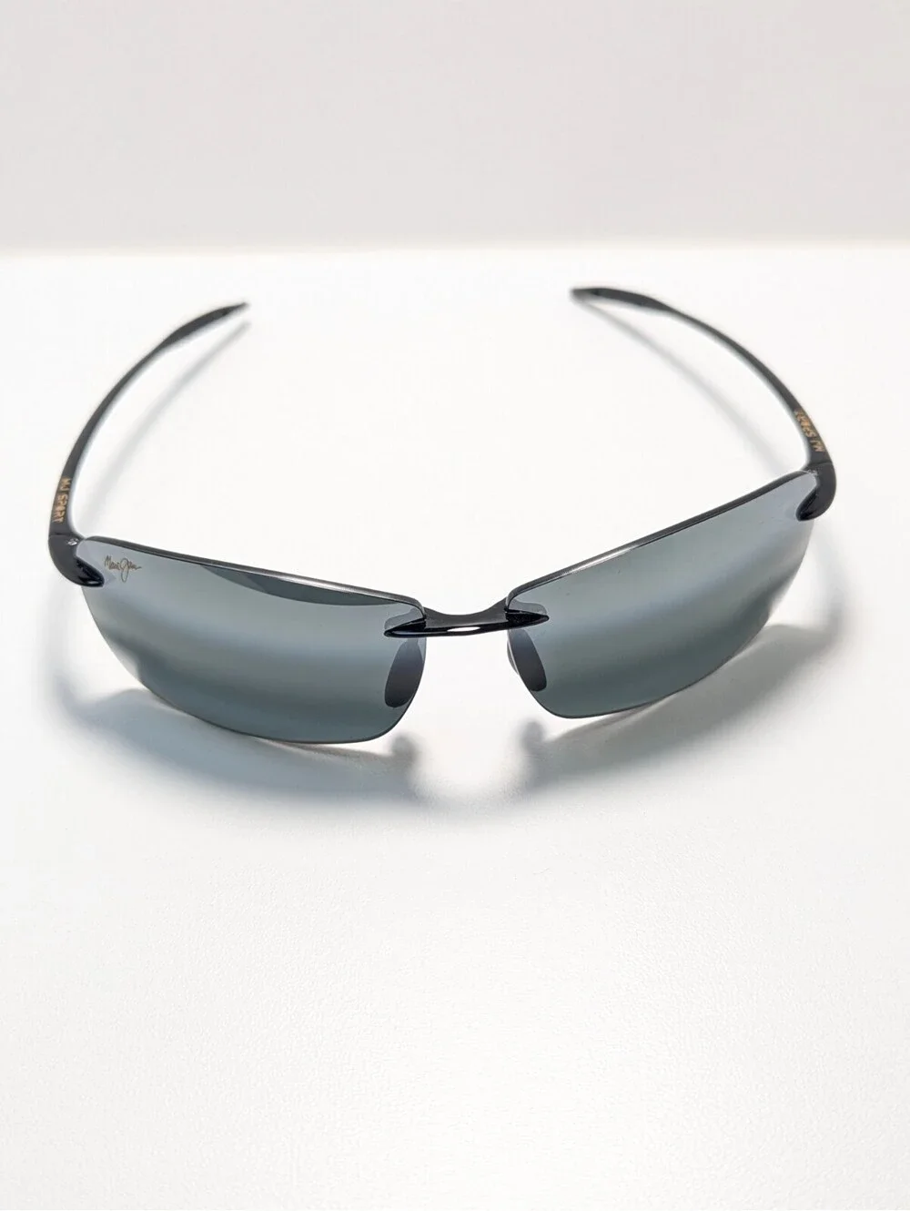 Maui Jim MJ-423-02 Gray UV Black Rimless Wraparound Men's Sunglasses 65-13-127